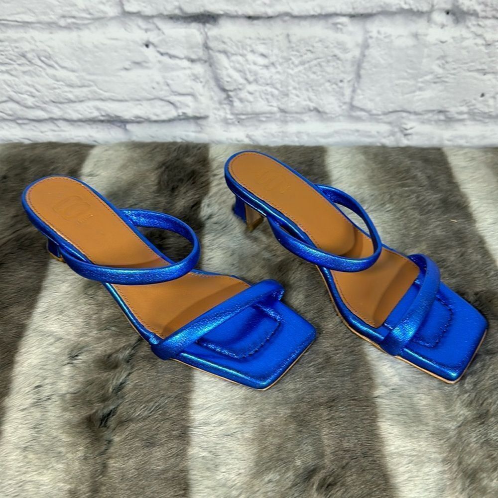 New blue heels